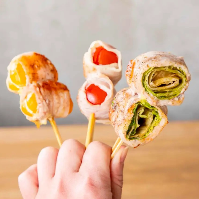 鉄板創作串てっぺんの料理